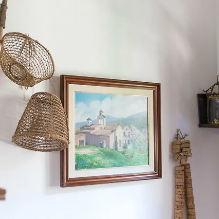 Medieval House In Old City *