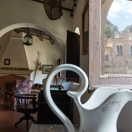 Holiday home Medieval House In Old City Tossa de Mar